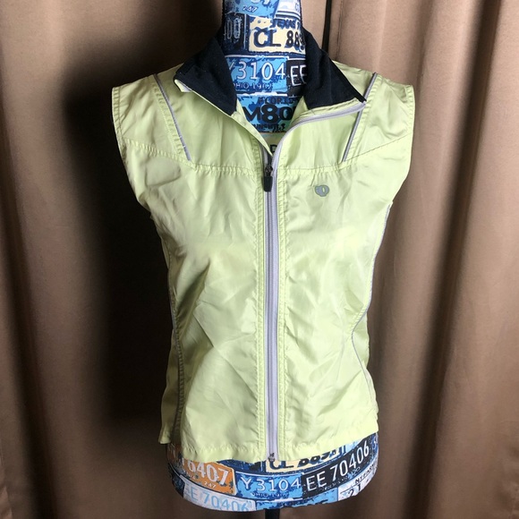 IQ Pearl iZumi Zip Front Vest with Mesh Back - Picture 1 of 14